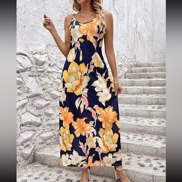 Boho floral print spaghetti straps maxi dress - Picture 3 of 5